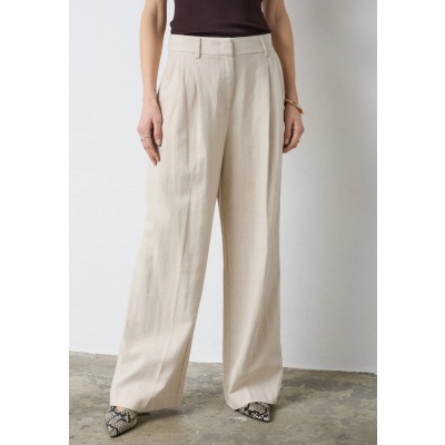 Foto van CO’COUTURE LEENA LINEN PLEAT LL PANT LONG LENGTH