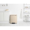 Afbeelding van Brabantia Bo Prullenbak - 2 x 30 liter - Afvalscheiding - Zacht Beige