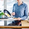 Afbeelding van GreenPan Cambridge Wokpan 28cm – 3.5L – PFAS-vrij – Inductie – Keramisch – Ovenbestendig - Brons
