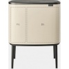 Afbeelding van Brabantia Bo Touch Bin Prullenbak - 11 + 23 liter - Afvalscheiding - Zacht Beige