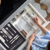 Afbeelding van Uitschuifbare bestekbak - 33,5 - 49,5 cm - 7-9 vakken - bamboe - zwart