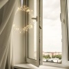 Afbeelding van LED lichtkrans - Ø 30 cm - binnen raamdecoratie - hangend - sfeerlamp op batterijen - zilver