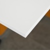 Afbeelding van HOMCOM klaptafel met wielen - mobiele bijzettafel van hout in wit