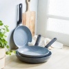 Afbeelding van BK Blue Label Wokpan 28 cm - 3,7L - PFAS-vrij - Inductie - Keramisch - Ovenbestendig - Blauw