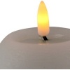 Afbeelding van Magische vlam LED kaars - rond - wit - D8 x H7,5 cm