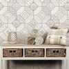 Afbeelding van Vintage tegellook behang voor keuken en slaapkamer, landhuisstijl in wit en grijs