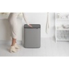 Afbeelding van Brabantia Bo Touch Bin Prullenbak - 60 liter - 1 vak - Mineraal Betongrijs