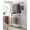 Afbeelding van SONGMICS Kledingrek met uittrekbare bovenstang en wielen, hoogte verstelbaar 113-180 cm, zwart