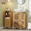 Afbeelding van HOMCOM Bamboe wastafelonderkast met 2 lamellendeuren en verstelbare legplank 60 x 30 x 80 cm