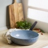 Afbeelding van BK Blue Label Wokpan 28 cm - 3,7L - PFAS-vrij - Inductie - Keramisch - Ovenbestendig - Blauw