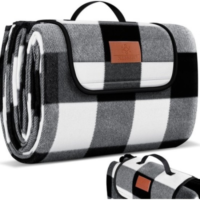 Foto van KESSER® Picknickkleed Waterdicht 200x200 cm - Picknickdeken Geïsoleerd Buitenkleed voor 4-6 Personen