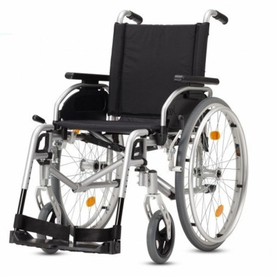 XL Lichtgewicht Rolstoel Pyro SL voor lange mensen zitbreedte 52cm XL Lichtgewicht Rolstoel Pyro SL voor lange mensen zitbreedte 52cm