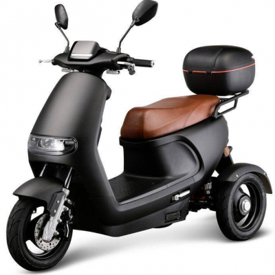 Scootmobiel IVA TR3, 2.0 matzwart (2025) 745km Foto van Scootmobiel IVA TR3, 2.0 matzwart (2025) 745km