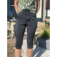 Foto van Lady Day Capri broek black