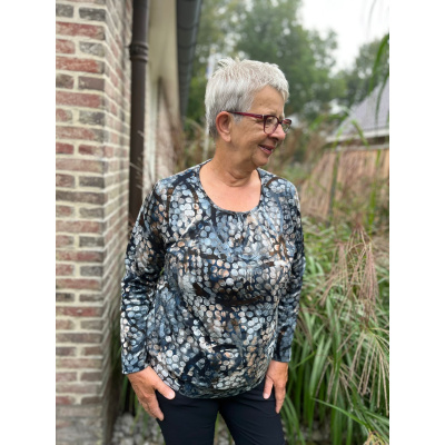 Foto van Ilona's blouson cirkel grijs