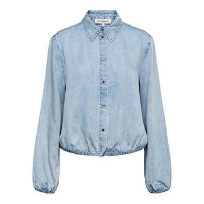 Foto van &Co Woman blouse Juul - light Denim