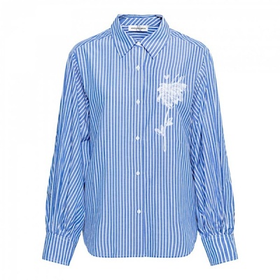 &Co Woman blouse Winona stripe - Chambray blue Foto van &Co Woman blouse Winona stripe - Chambray blue