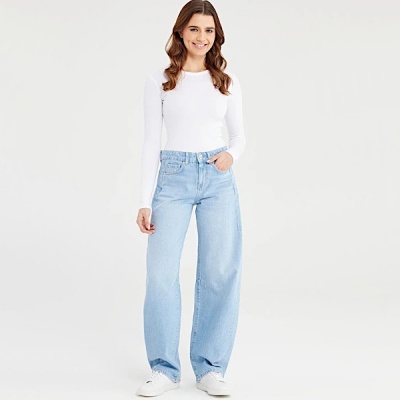 Foto van COJ Denim Clara - Light Blue