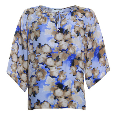 Another Woman blouse 312148-Cornflower Foto van Another Woman blouse 312148-Cornflower