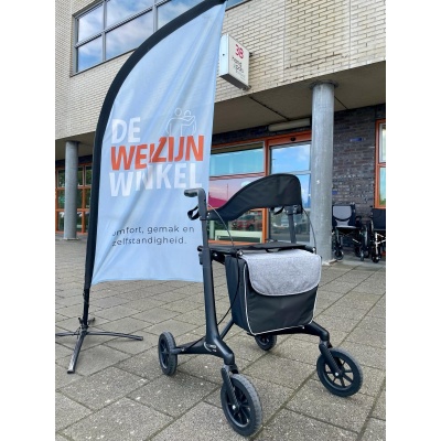Foto van Tweede Kans | Zo goed als nieuw | Rollator | Carbon | Zwart | MultiMotion | Large