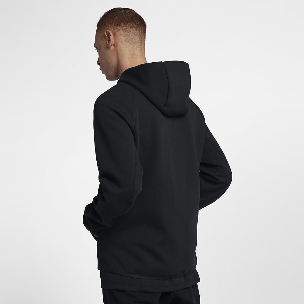 Afbeelding van Nike Sportswear Tech Fleece Zwart