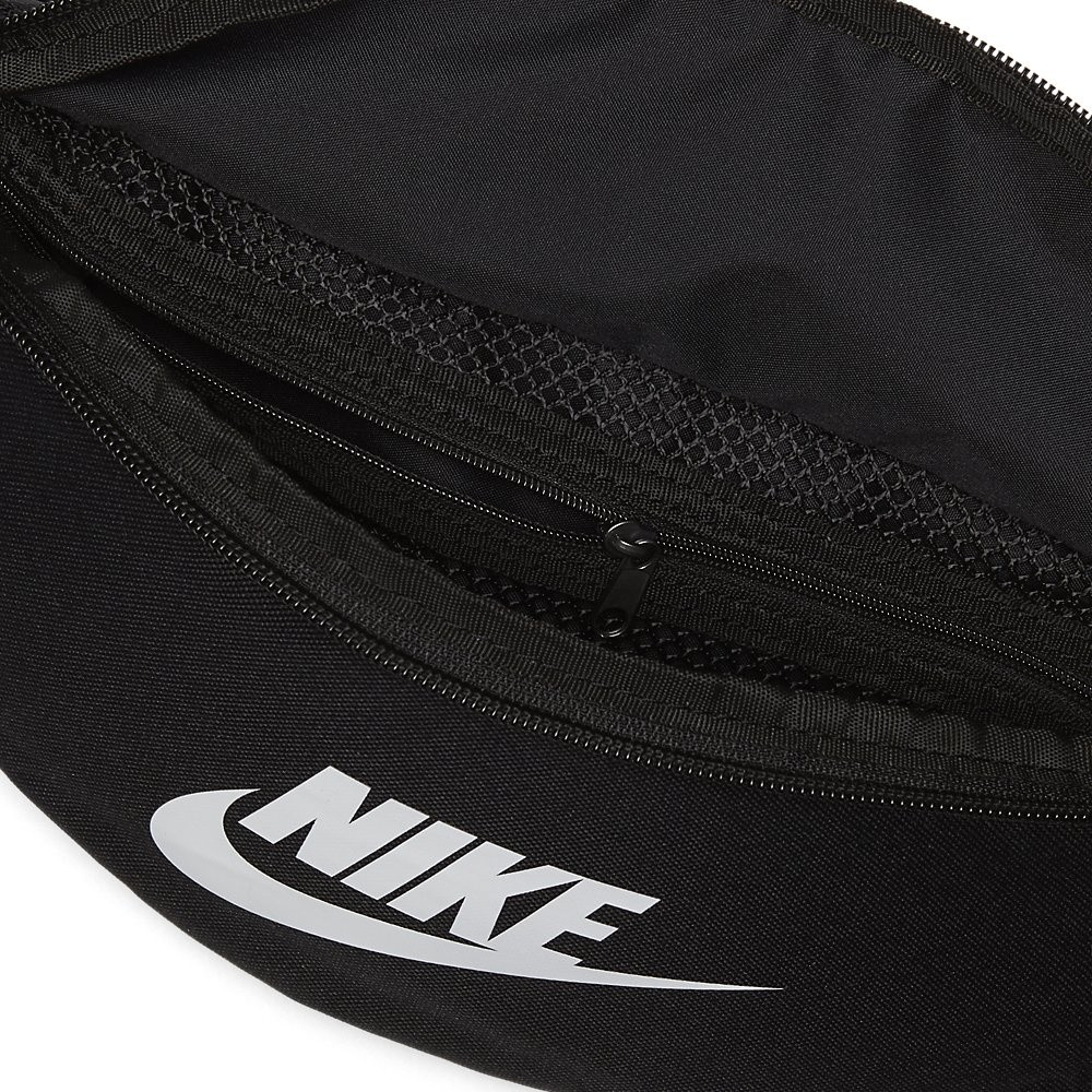 Afbeelding van Nike Sportswear Heritage heuptas Zwart