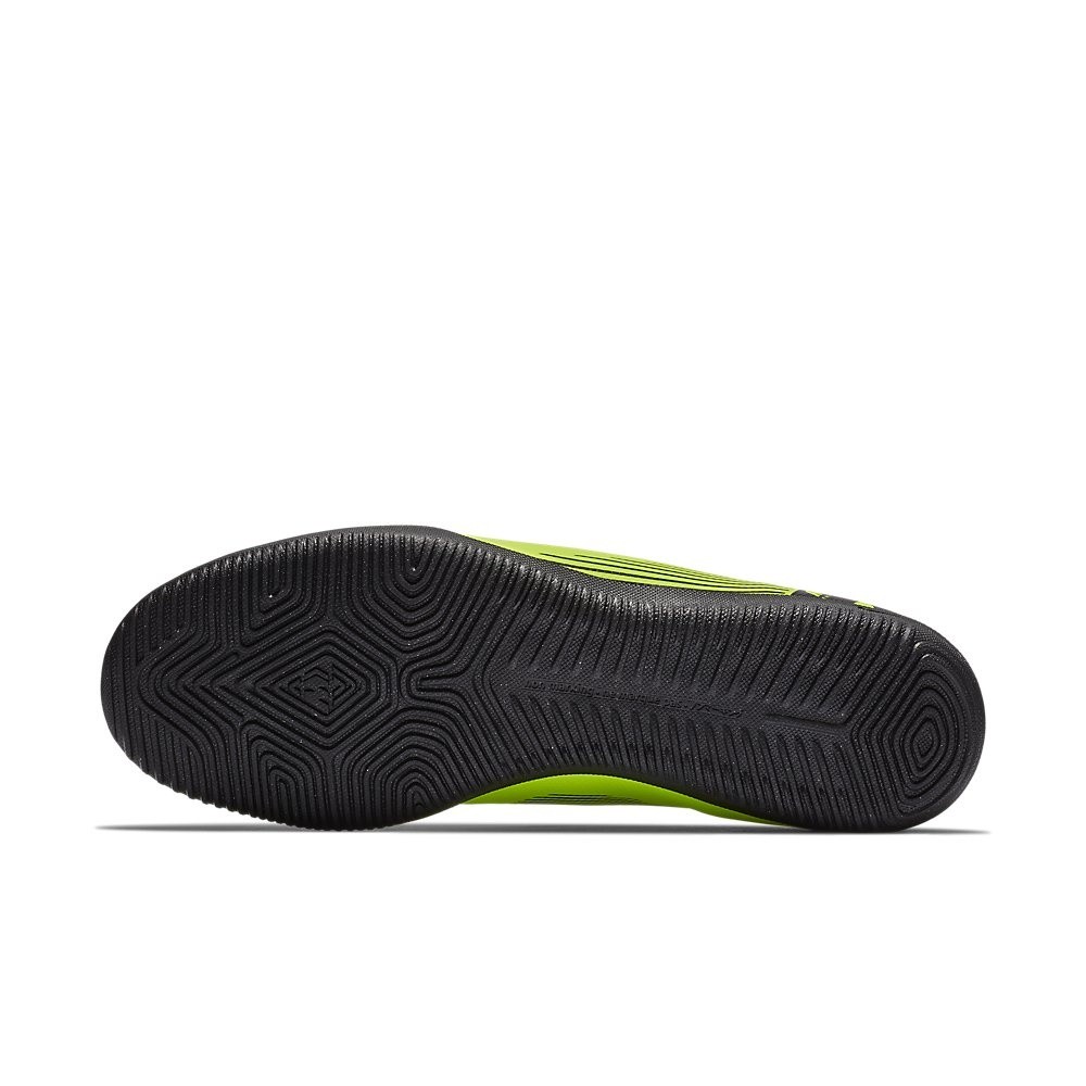 Afbeelding van Nike VaporX 12 Club IC Volt