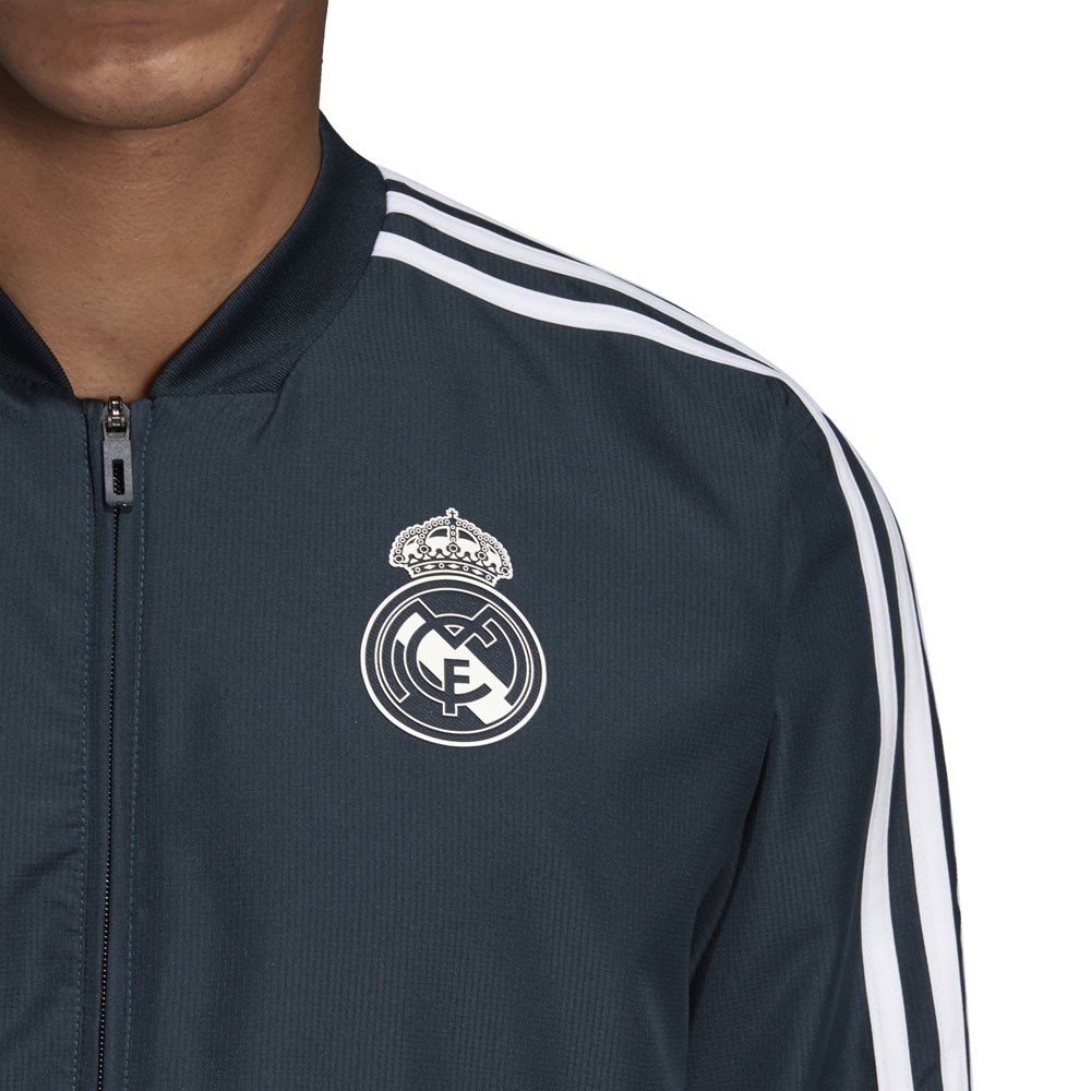 Afbeelding van Real Madrid Presentatiepak