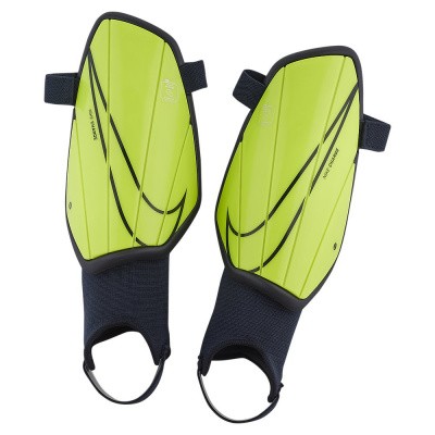 Nike Charge Football Shin Guard Nike Charge Football Shin Guard
