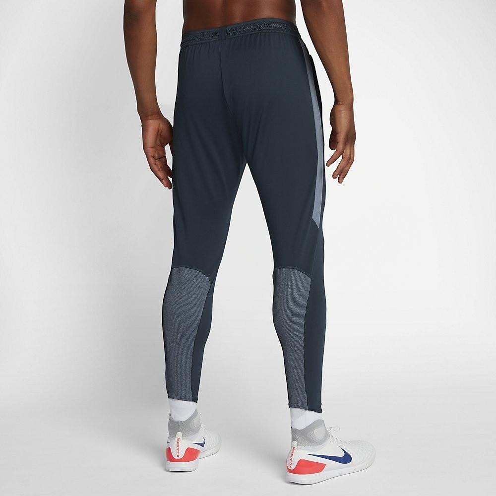 Afbeelding van Nike Aeroswift Strike Football Drill Set