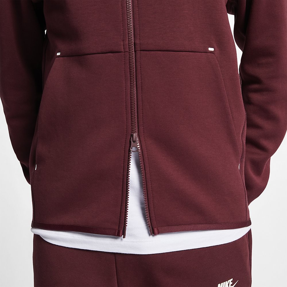 Afbeelding van Nike Sportswear Tech Fleece Maroon