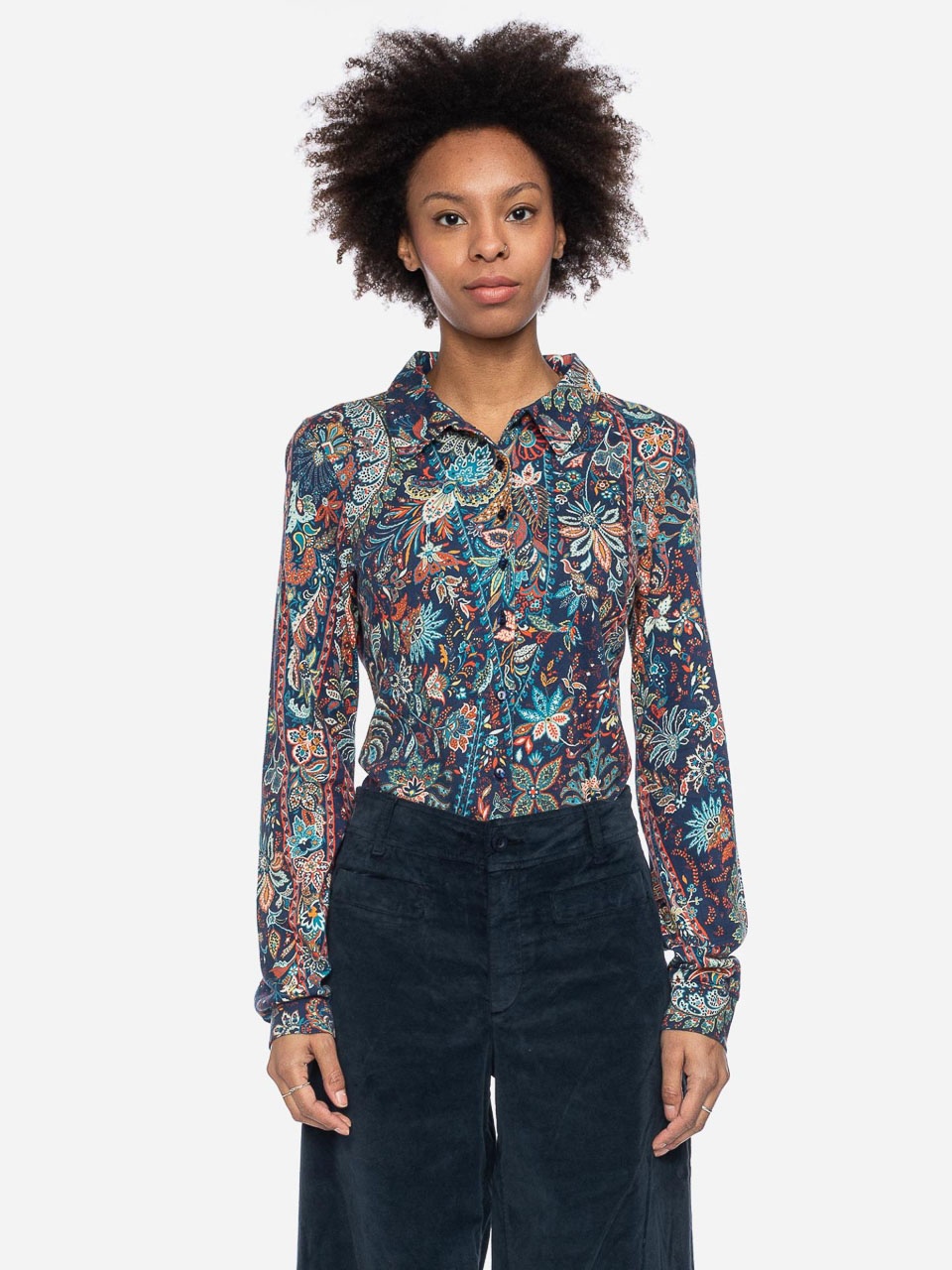 ATO Berlin | Blouse Arabella, donker blauw paisley patroon ATO Berlin | Blouse Arabella, donker blauw paisley patroon