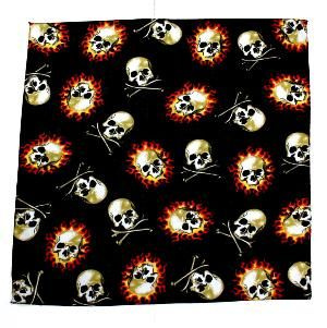 Zacharia | Bandana met piraten schedels, botjes en vlammen 