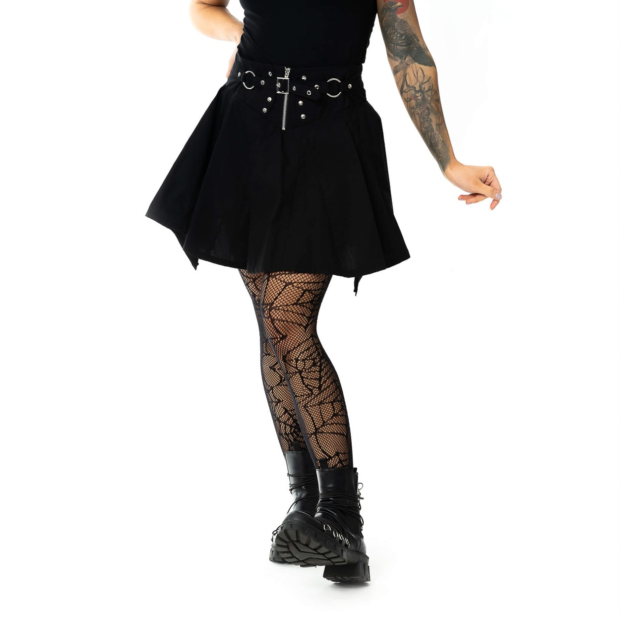 Vixxsin | Punky goth mini cirkelrok Beau met rits, ringen en gesp sluiting