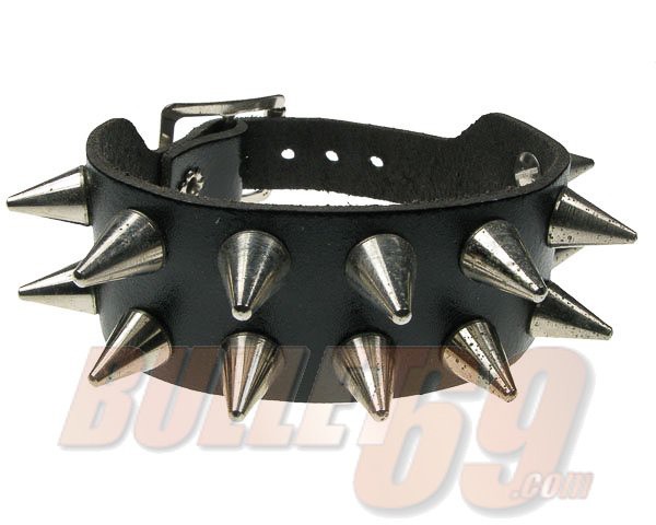 Bullet69 - Leren armband met 2 rijen metalen coin-studs
