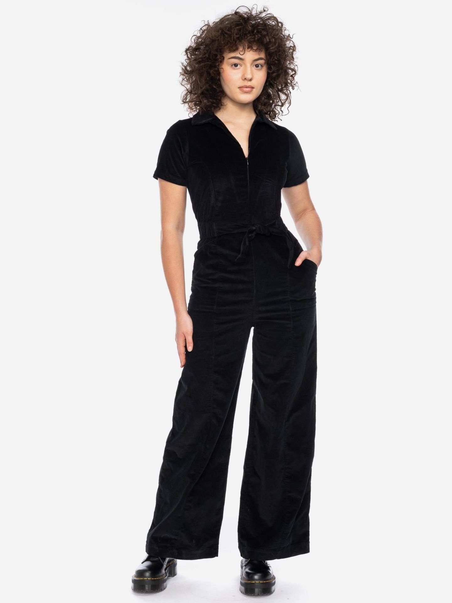ATO Berlin | Jumpsuit Olivia van biologisch zwarte ribcord katoen mix