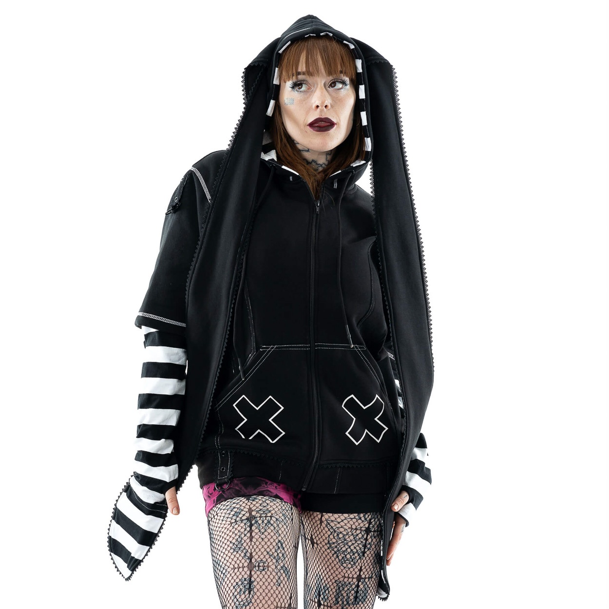 Cupcake Cult | Zipper Hoody Hypno met zwart-wit gestreepte mouwen en lange oren