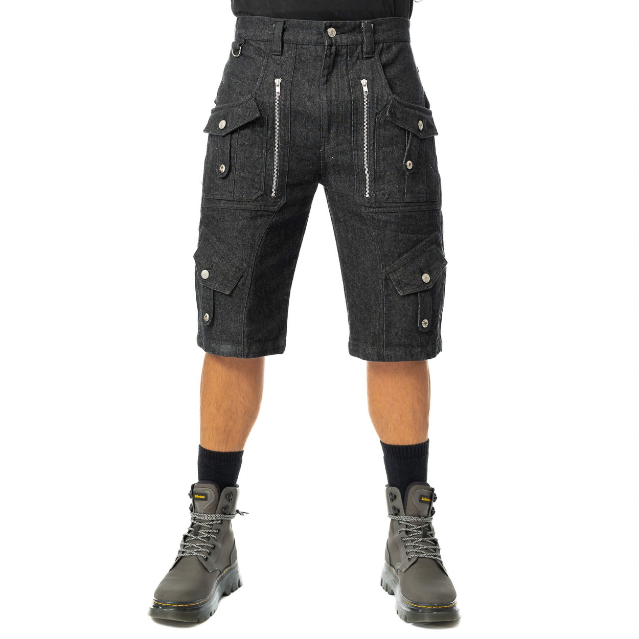 Poizen Industries | Punk korte broek Whistler washed-zwart met ritsen en zakken Poizen Industries | Punk korte broek Whistler washed-zwart met ritsen en zakken