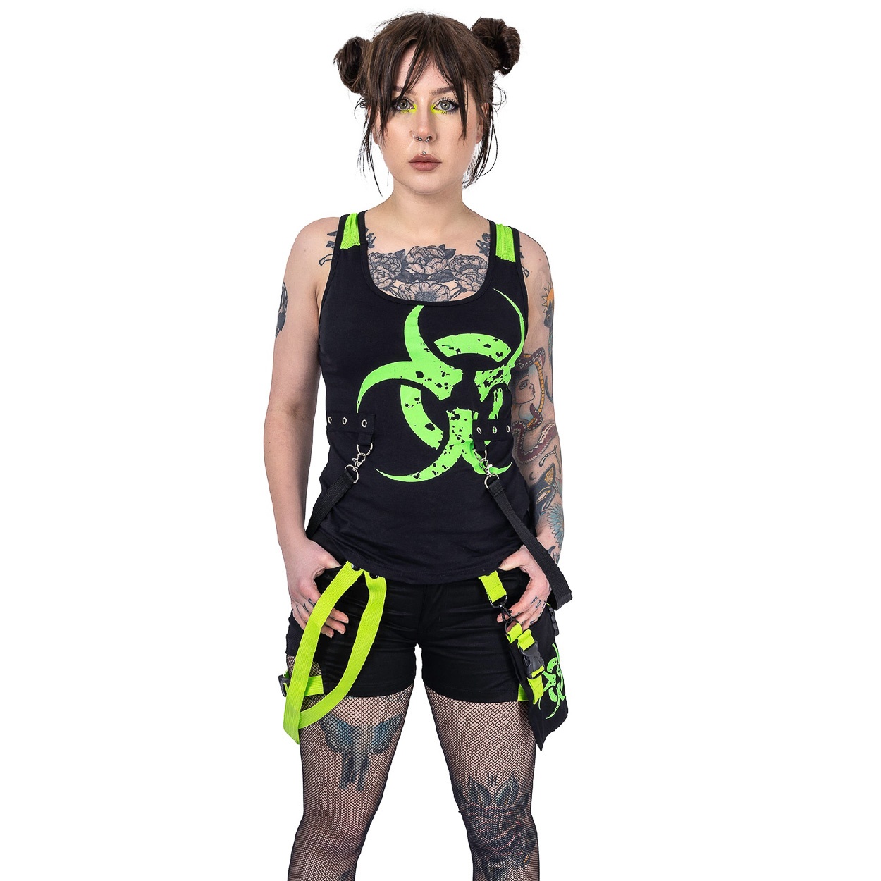 Poizen Industries | Cyber korte broek Danger zone met fluor-groene straps en een zak