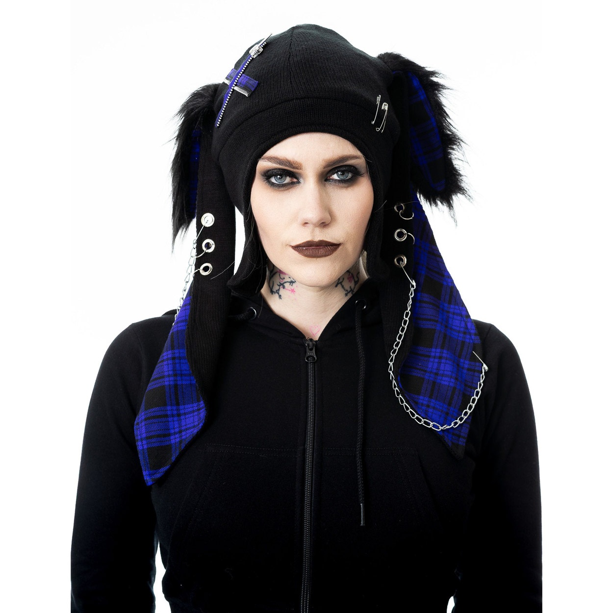 Cup Cake Cult | Punk muts Bonnie met paarse tartan konijnen oren en ketting Cup Cake Cult | Punk muts Bonnie met paarse tartan konijnen oren en ketting