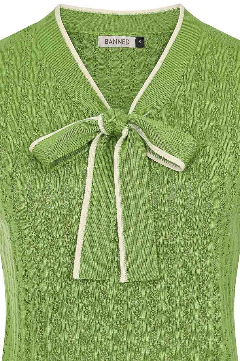 Banned | Vintage retro top Tina anchor ahoy, groen beige met V-hals en strik >>Let op zonneschade.