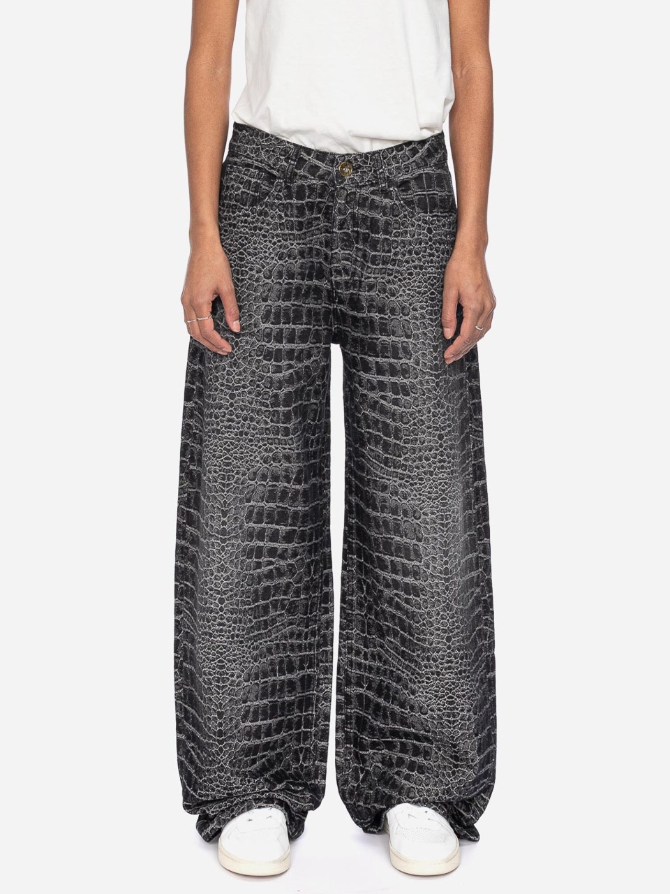 ATO Berlin | Hoge taillebroek Katy met wijde pijpen en zwart grijs krokodil print