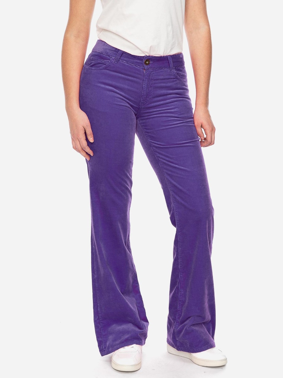 ATO Berlin | Ribcord broek met wijde pijp, Newton paarse bio katoen ATO Berlin | Ribcord broek met wijde pijp, Newton paarse bio katoen