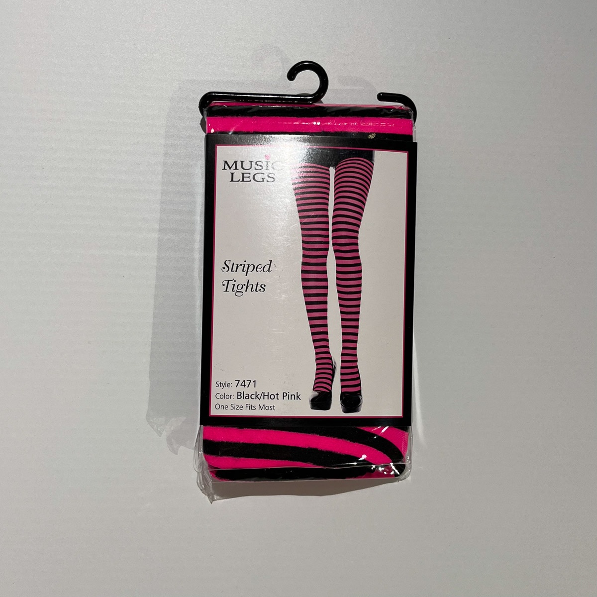 Music Legs | Zwarte felroze gestreepte panty, smalle strepen Music Legs | Zwarte felroze gestreepte panty, smalle strepen