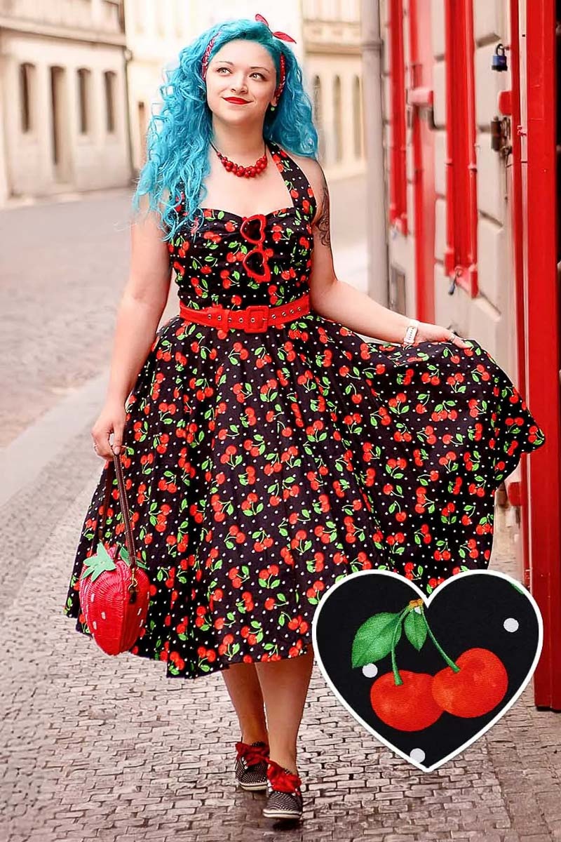 Dolly and Dotty | Daisy Red Cherry vintage halterswing jurk met kersen print Dolly and Dotty | Daisy Red Cherry vintage halterswing jurk met kersen print