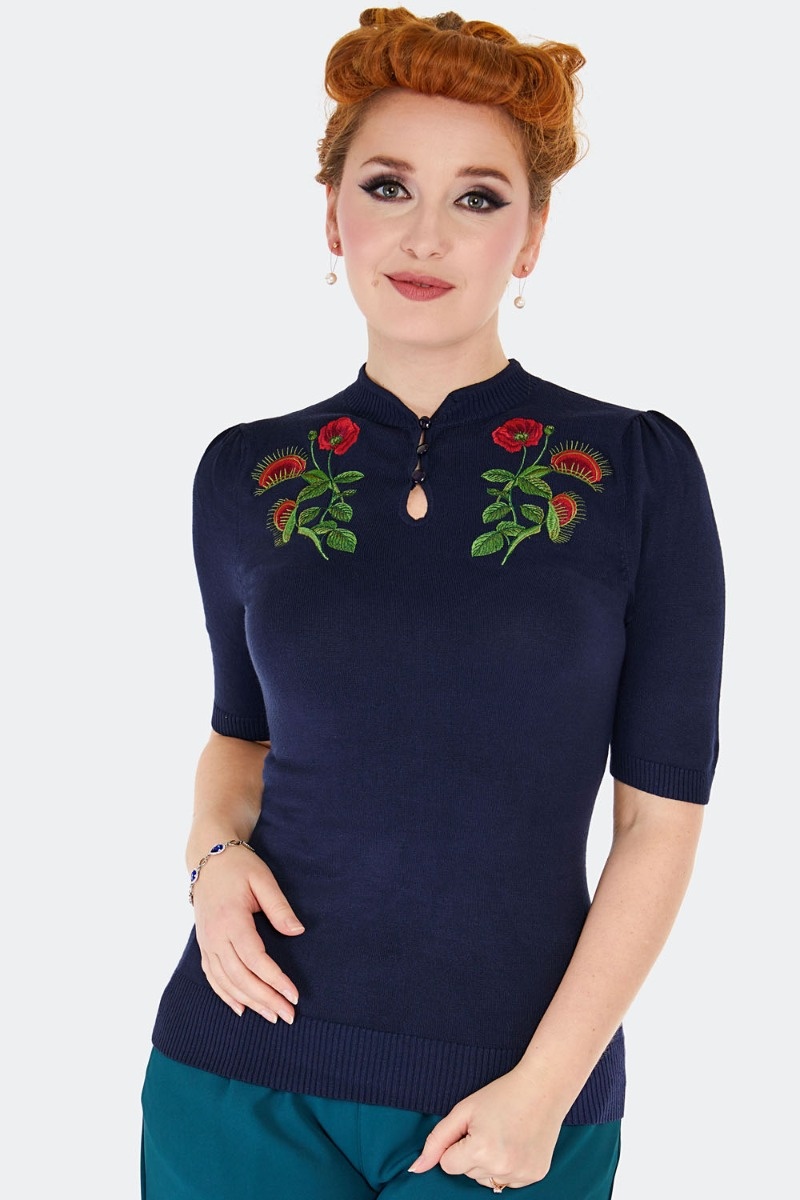 Voodoo Vixen | Blauw jaren '80 truitje met korte mouwen met Venus Flytrap borduursel