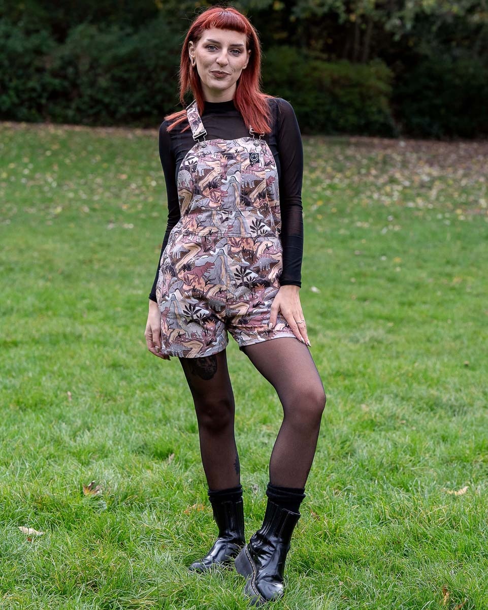 Rebel Romance | Korte tuinbroek Dinoverse in grijze en aardetinten