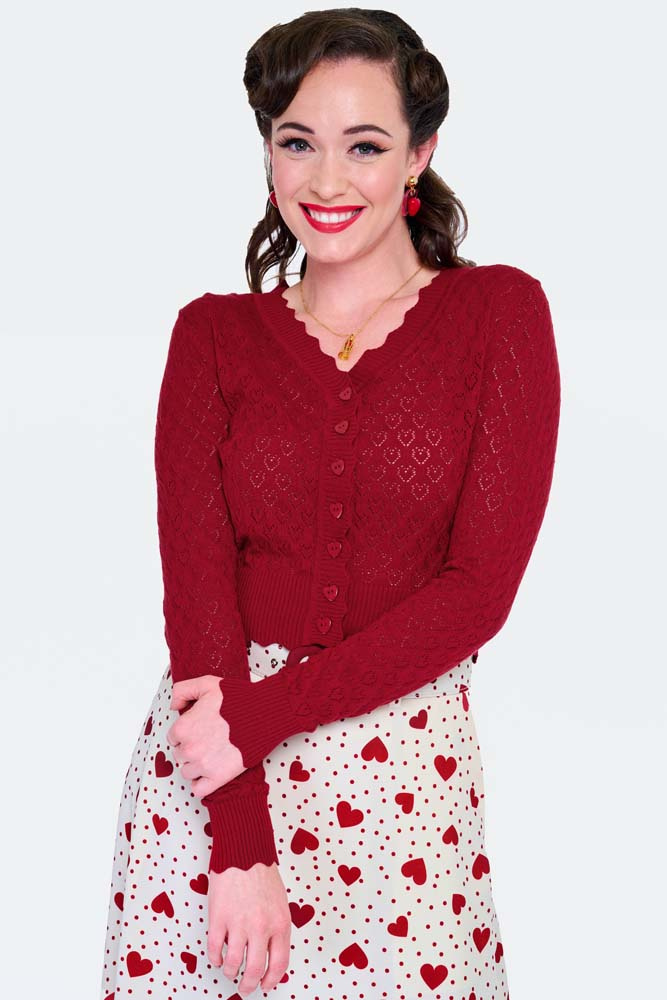 Voodoo Vixen | Rood gebreide cardigan met hartvormig kantpatroon