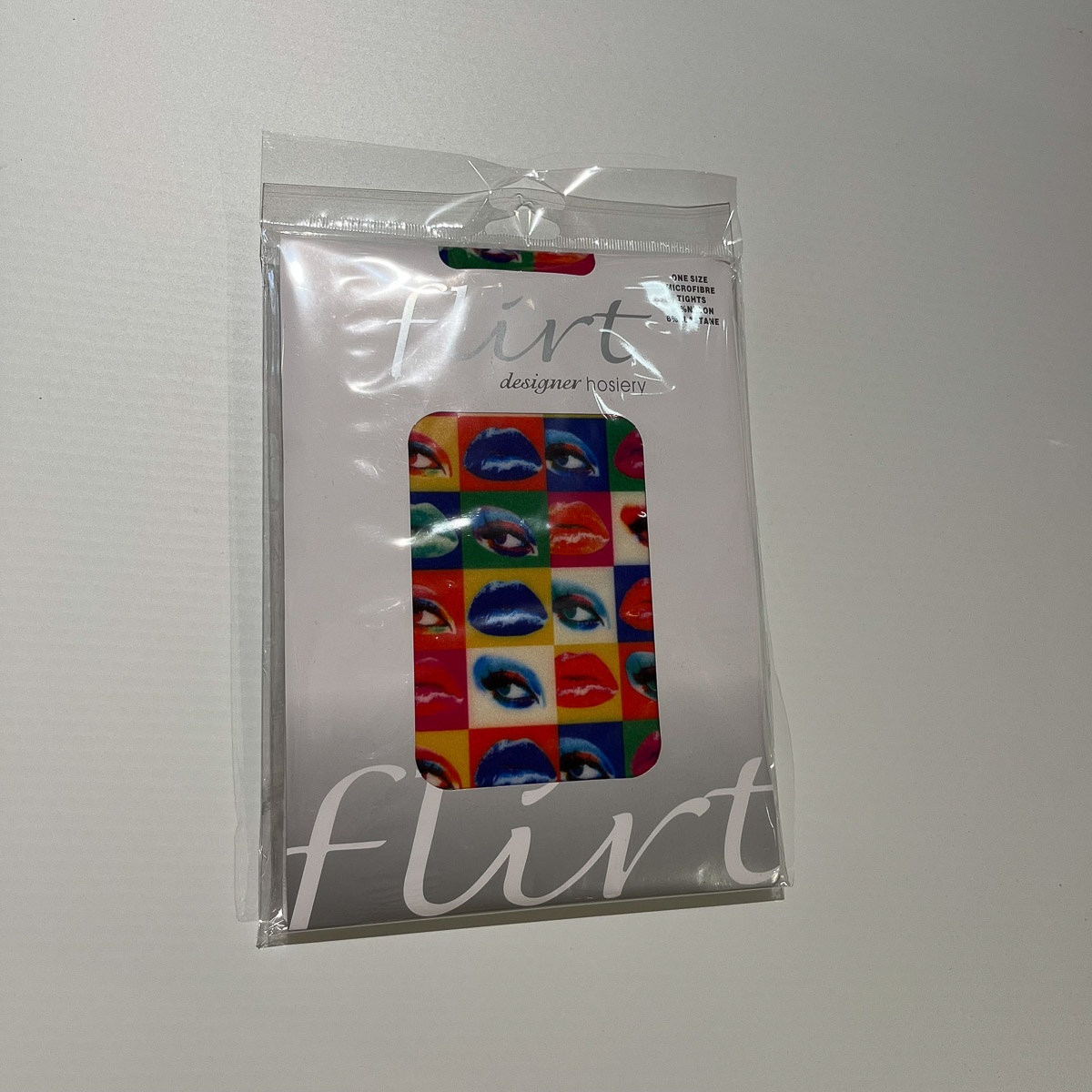 Flirt | Panty multicolour met kleine eyes and lips