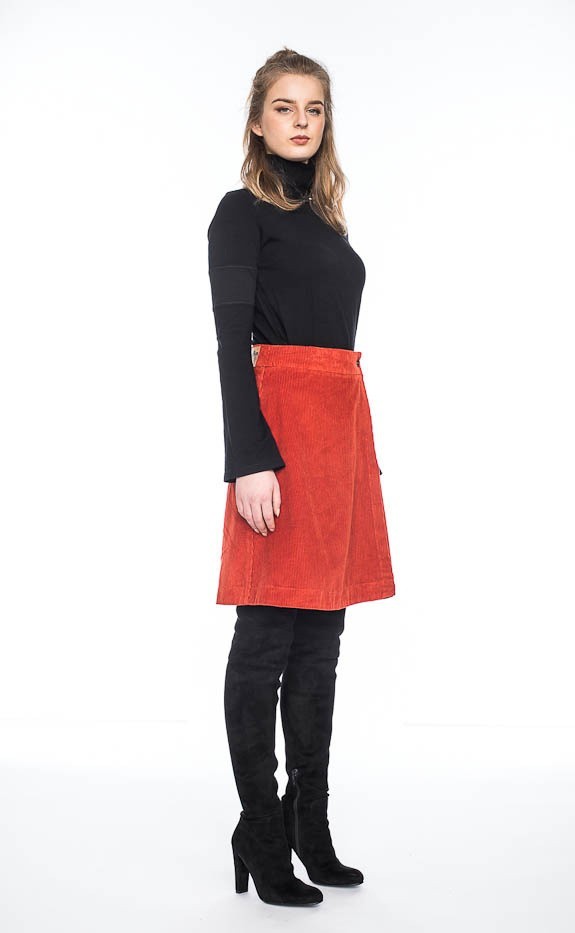 Rok Nana, oranje met ribcord Rok Nana, oranje met ribcord
